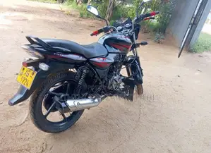 Bajaj Discover 2011 Motorbike (Used)