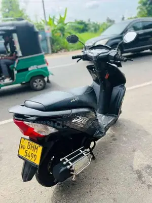 Honda Dio 2019 Motorbike (Used)