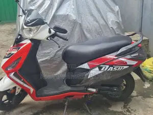 Hero Dash 2017 Motorbike (Used)