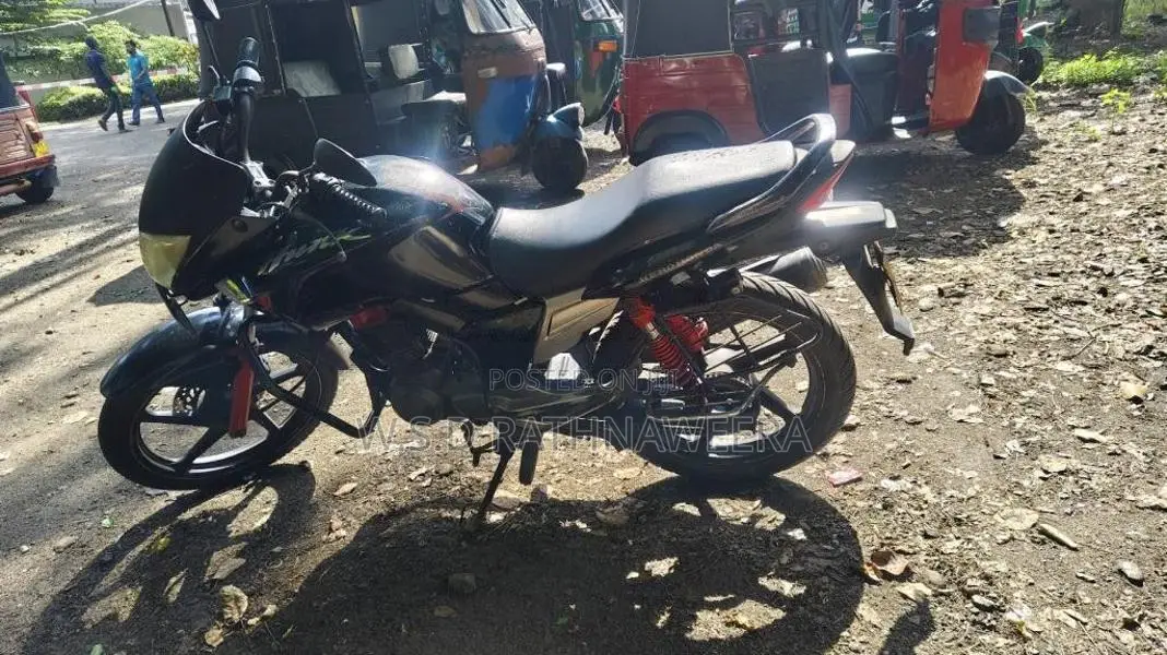 Hero-Honda Hunk 2008 Motorbike (Used)