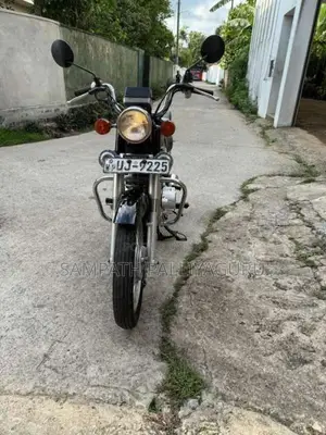 Honda Benly 2005 Motorbike (Used)