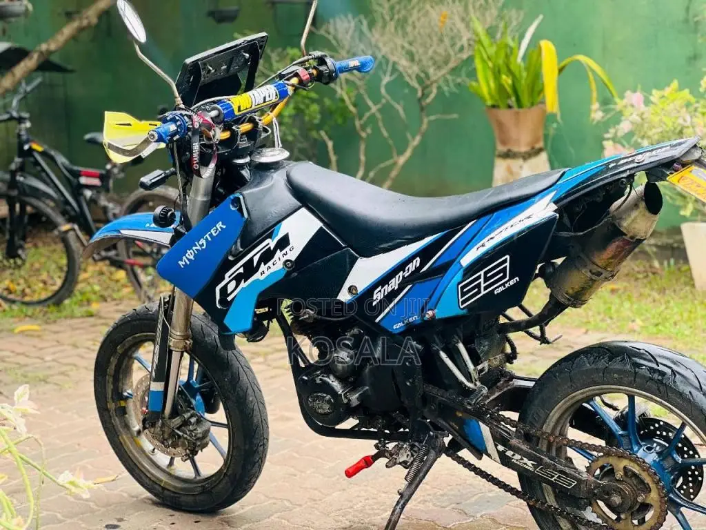Demak Dtm 2014 Motorbike (Used)