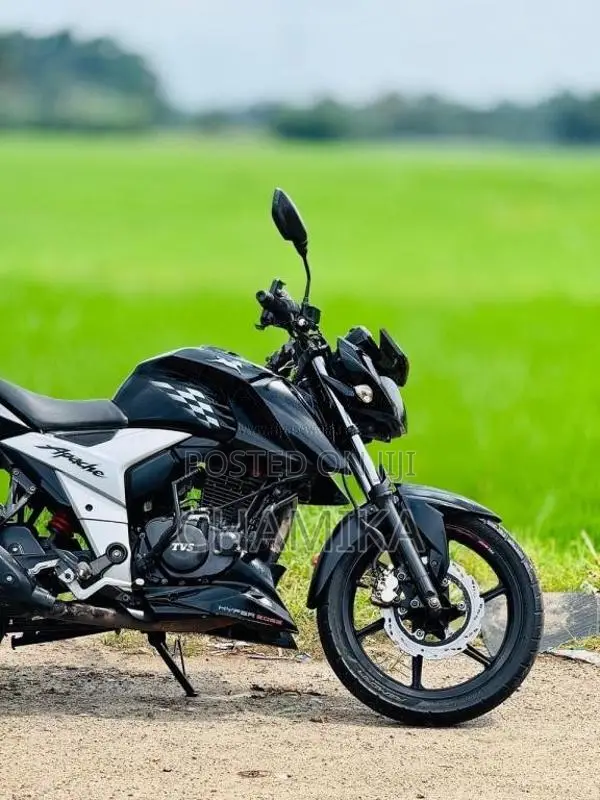 TVS Apache 2018 Motorbike (Used)