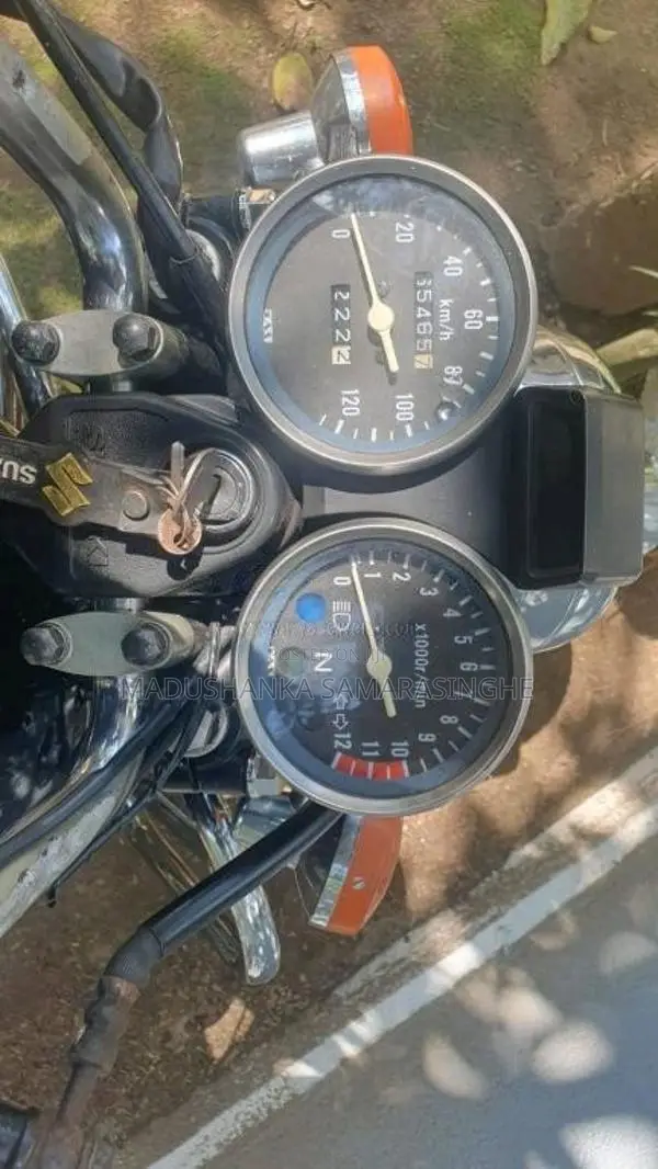 Suzuki GN125 2010 Motorbike (Used)