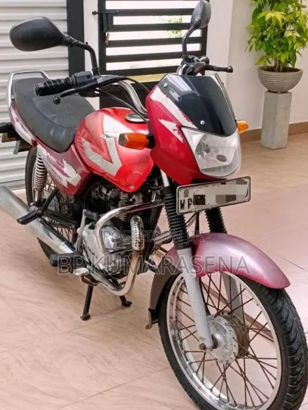 Bajaj CT-100 2005 Motorbike (Used)
