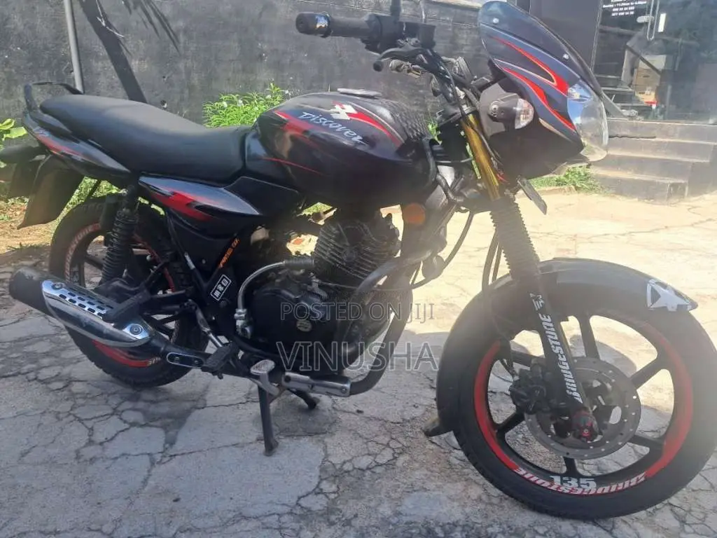 Bajaj Discover 2009 Motorbike (Used)