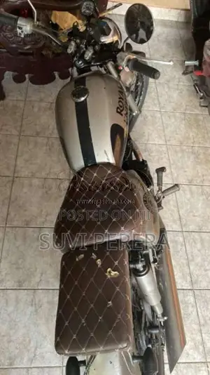 Honda CM125 1985 Motorbike (Used)