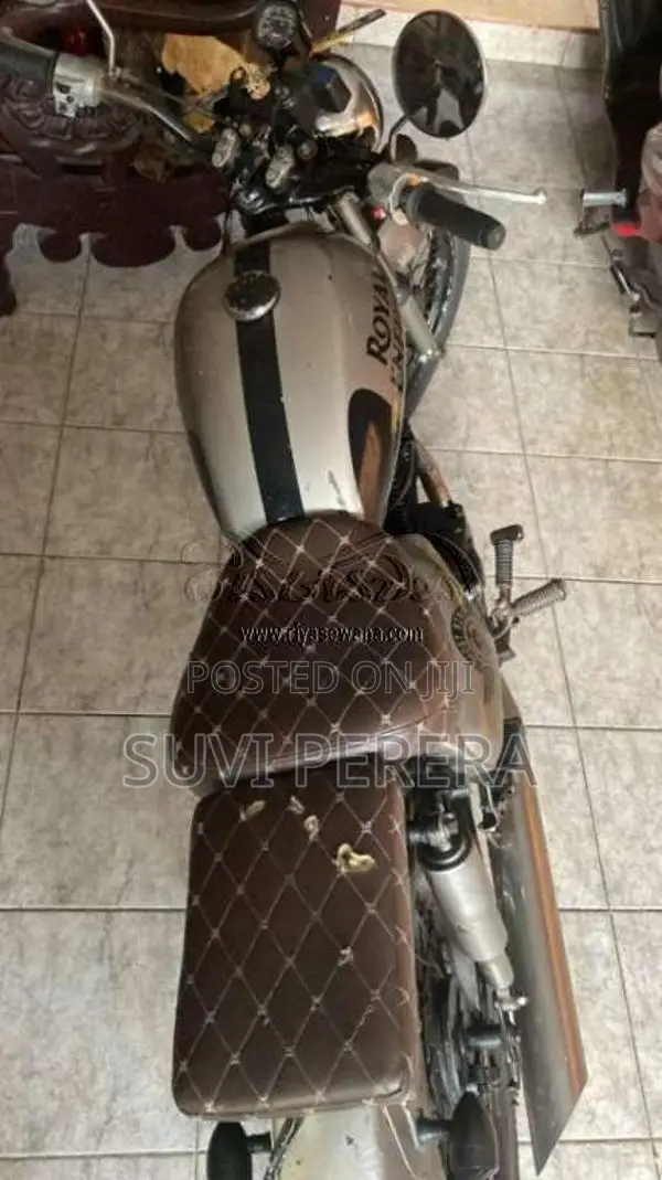 Honda CM125 1985 Motorbike (Used)