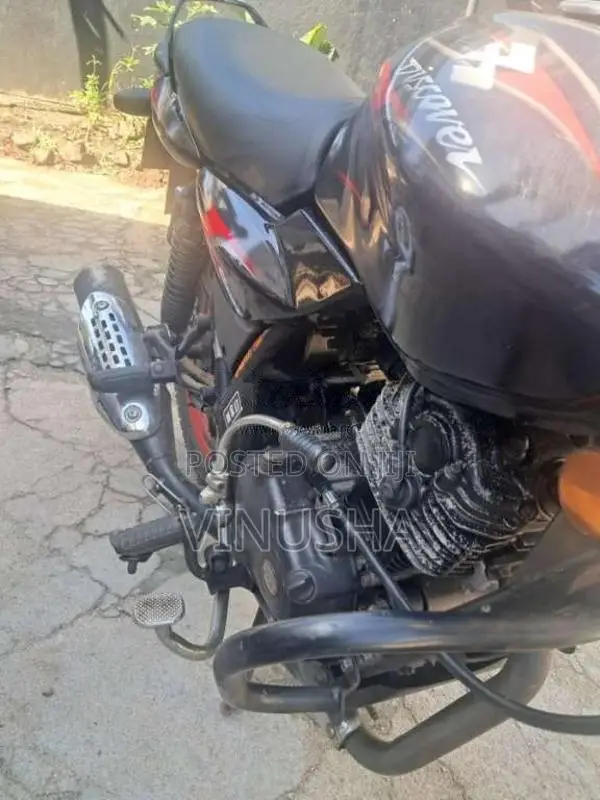 Bajaj Discover 2009 Motorbike (Used)