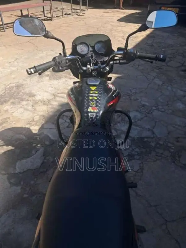 Bajaj Discover 2009 Motorbike (Used)