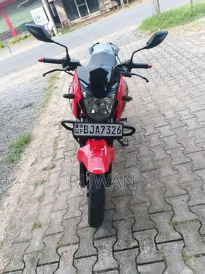 Hero Hunk 200 2020 Motorbike (Used)