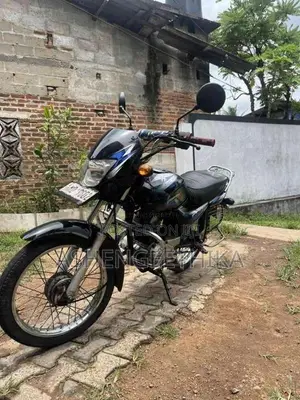 Bajaj CT-100 2005 Motorbike (Used)