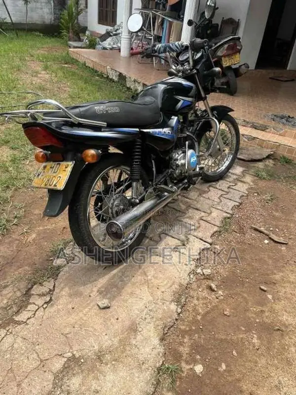 Bajaj CT-100 2005 Motorbike (Used)