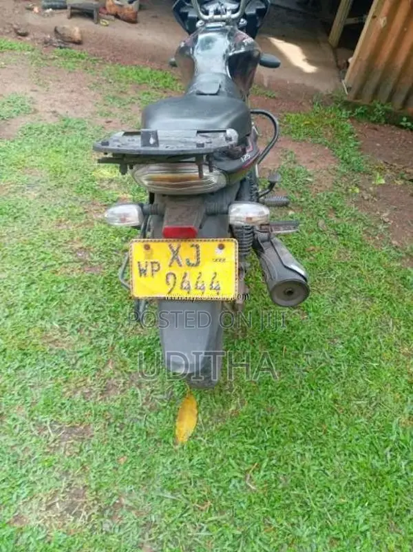 Bajaj Discover 2012 Motorbike (Used)
