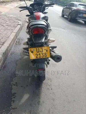 Hero Hunk 2010 Motorbike (Used)