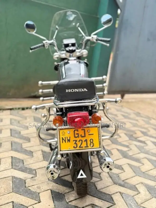 Honda Benly 1996 Motorbike (Used)