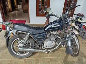 Suzuki GN125 2013 Motorbike (Used)