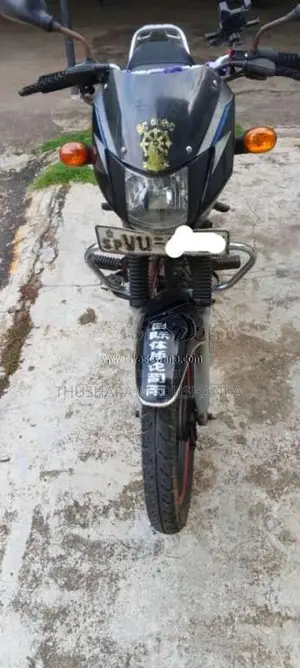 Bajaj CT-100 2012 Motorbike (Used)
