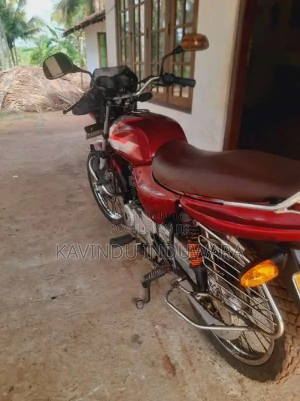 Bajaj CT-100 2005 Motorbike (Used)