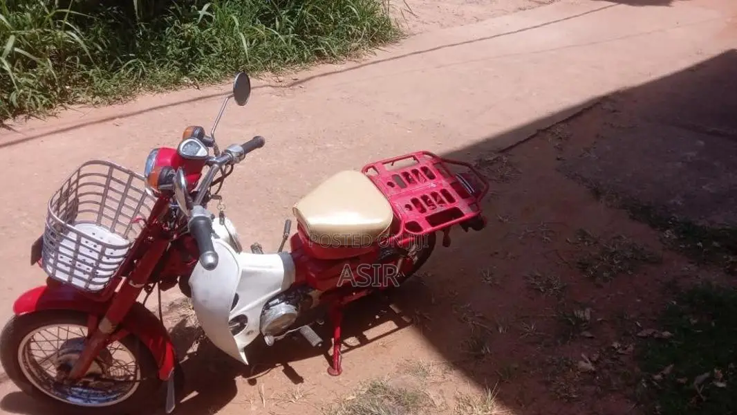 Honda MD 90 1993 Motorbike (Used)