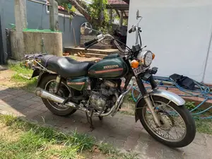 Honda CM 125 1995 Motorbike (Used)