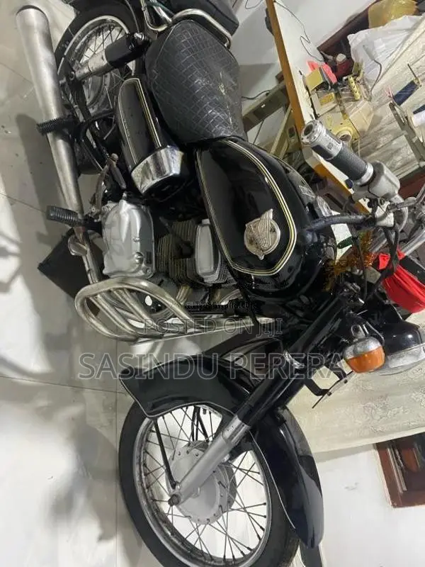 Honda Cd 125 Twin 1992 Motorbike (Used)