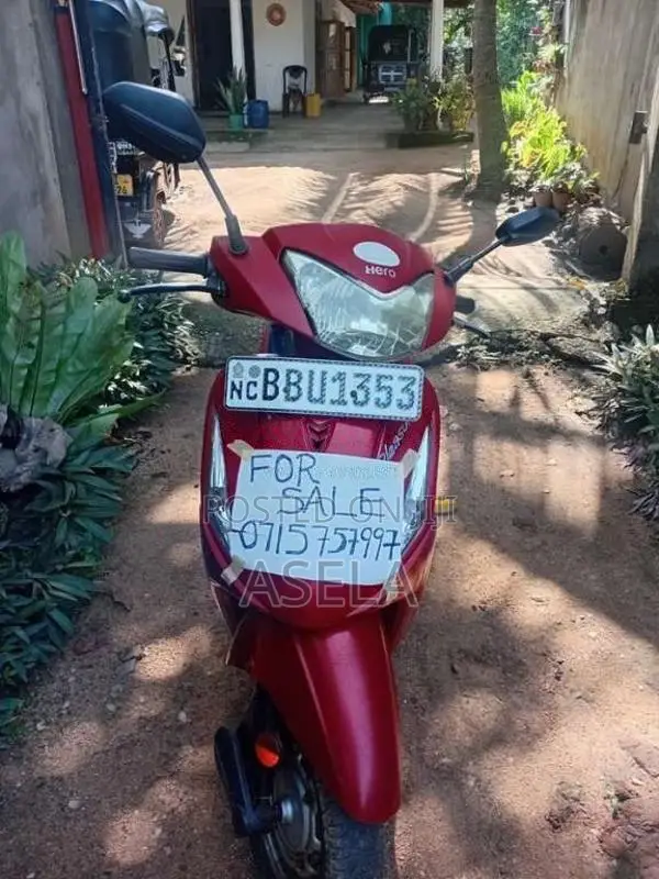 Honda Scooter 2014 Motorbike (Used)