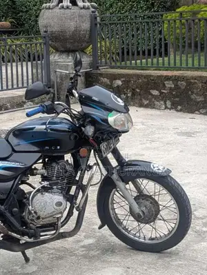 Bajaj Discover 2005 Motorbike (Used)