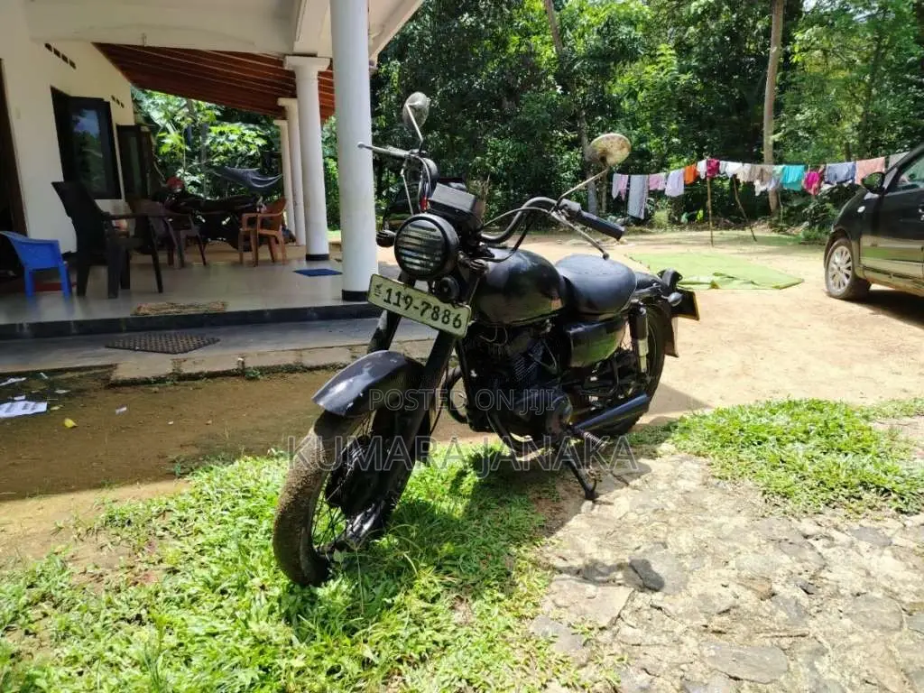 Honda CD 125 1986 Motorbike (Used)