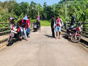 Hero-Honda Hunk 2010 Motorbike (Used)