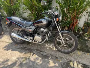 Honda Nighthawk 2005 Motorbike (Used)