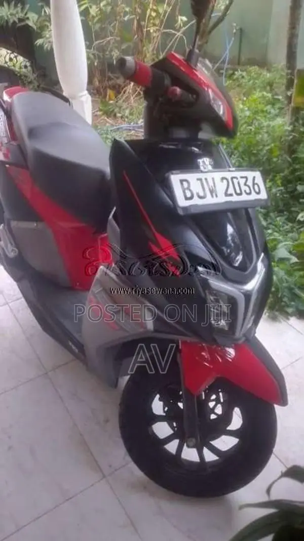TVS Ntorq 2025 Motorbike (Used)