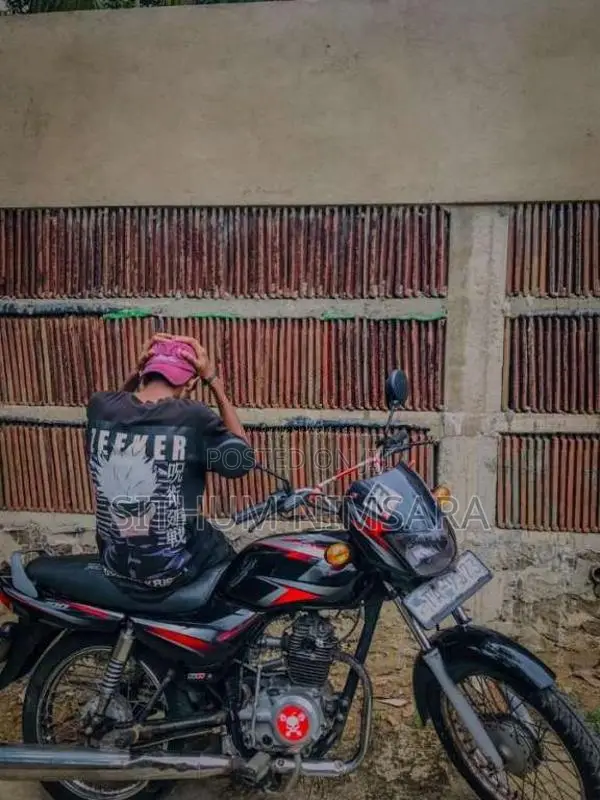 Bajaj CT-100 2007 Motorbike (Used)