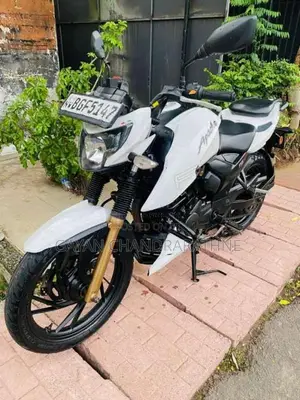 TVS Apache RTR 200 2017 Motorbike (Used)