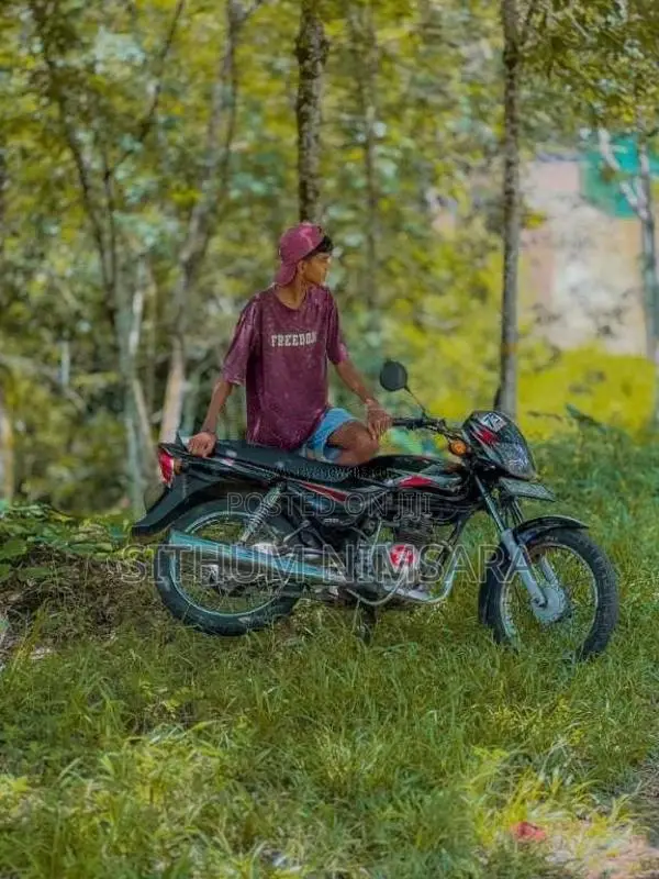 Bajaj CT-100 2007 Motorbike (Used)