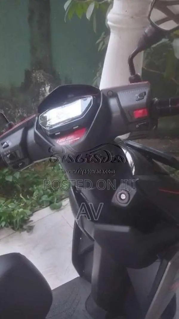 TVS Ntorq 2025 Motorbike (Used)