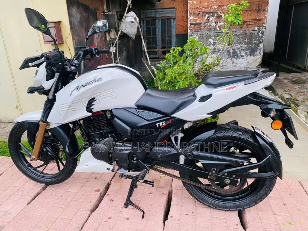 TVS Apache RTR 200 2017 Motorbike (Used)