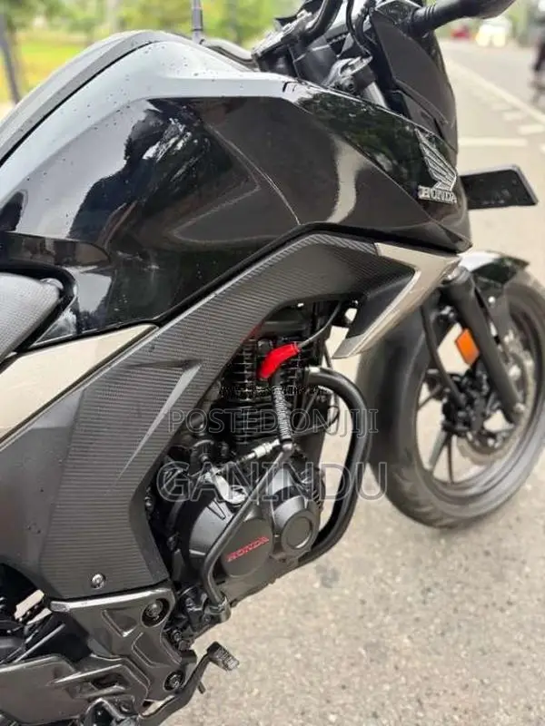 Honda CB Hornet 2017 Motorbike (Used)