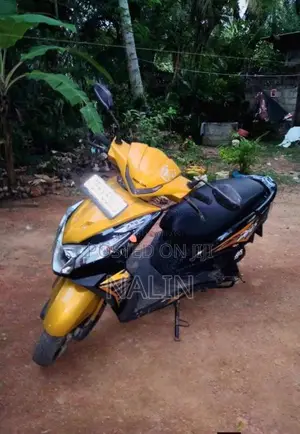 Honda Dio 2019 Motorbike (Used)