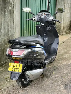 Hero Maestro 2019 Motorbike (Used)