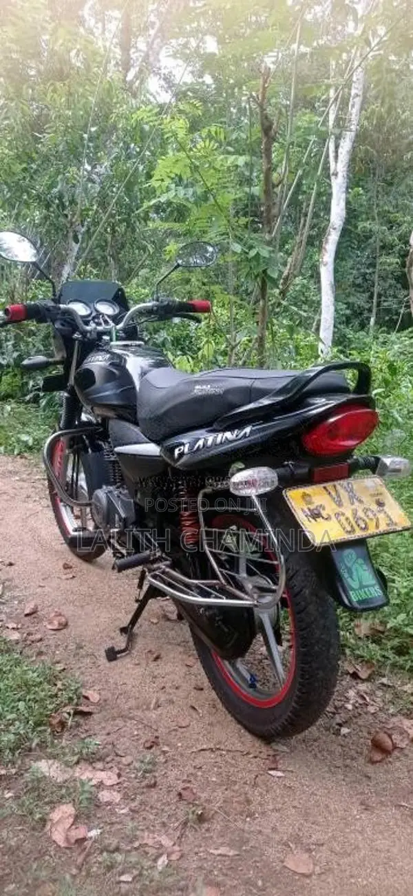 Bajaj Platina 2009 Motorbike (Used)