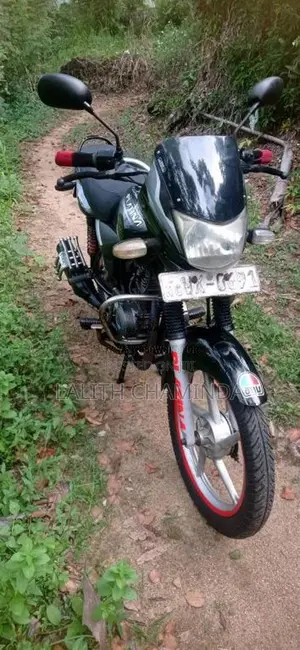 Bajaj Platina 2009 Motorbike (Used)