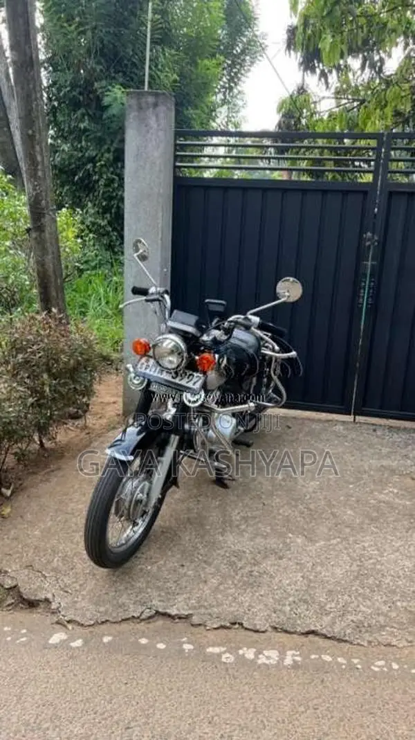 Honda CD125 2003 Motorbike (Used)