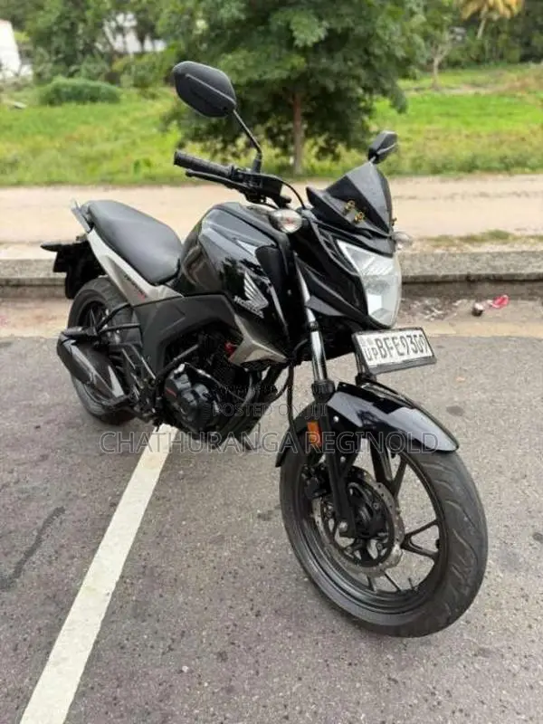 Honda CB Hornet 2016 Motorbike (Used)