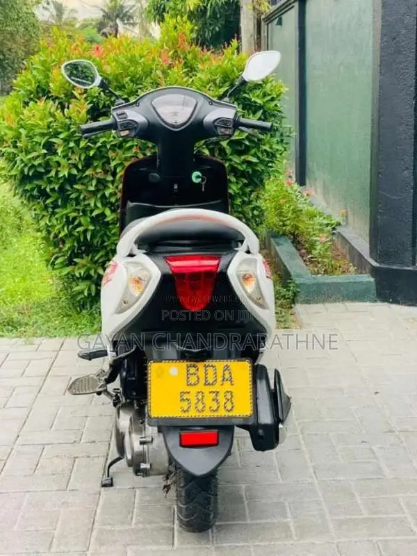 TVS Zest 2015 Motorbike (Used)