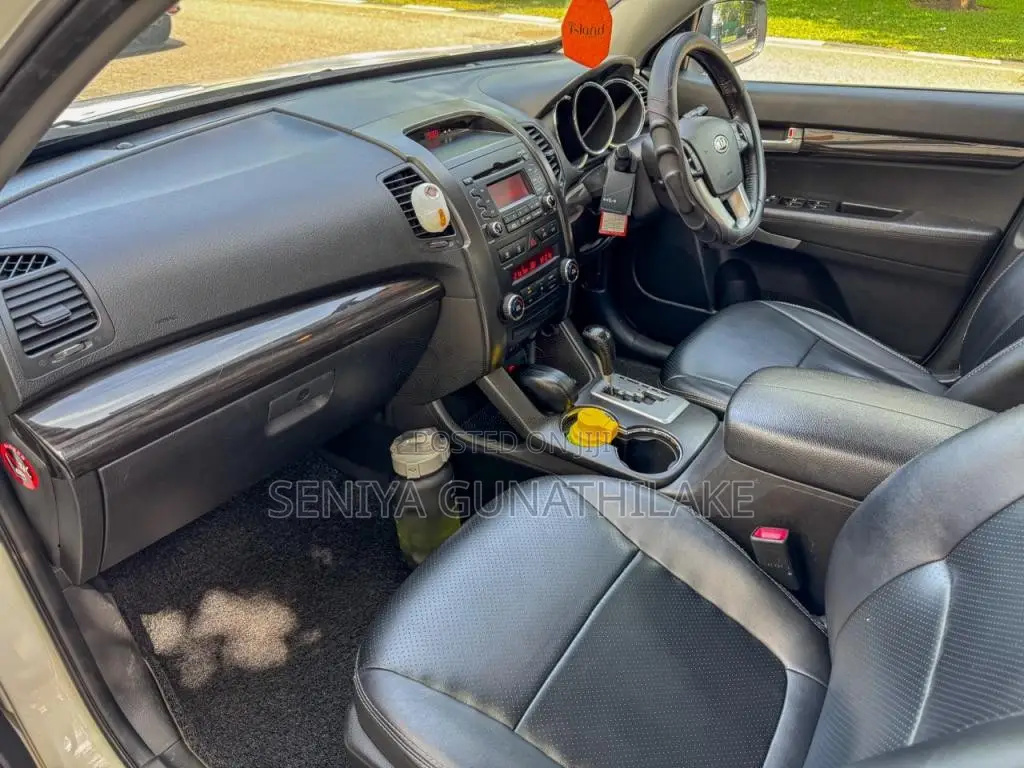Kia Sorento 2012 SUV (Used)
