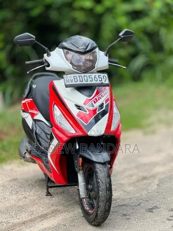 Hero Dash 2016 Motorbike (Used)