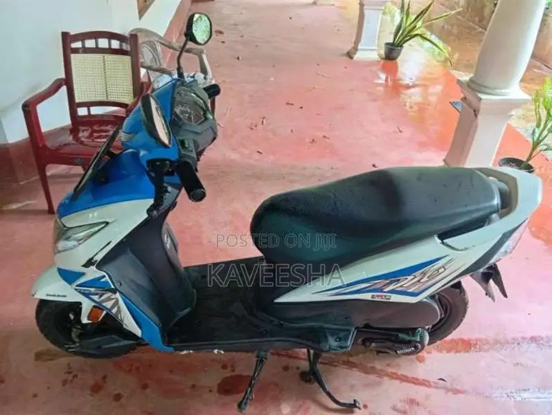 Honda Dio 2019 Motorbike (Used)