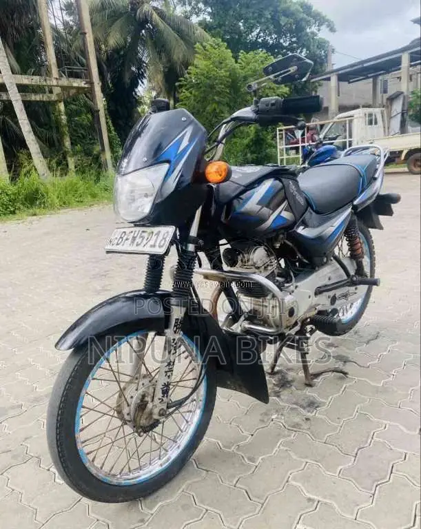 Bajaj CT-100 2017 Motorbike (Used)