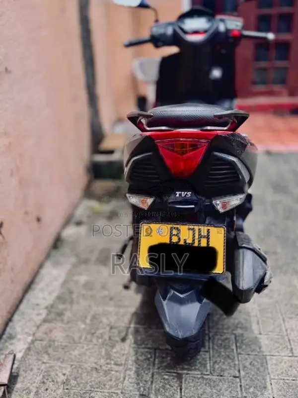TVS Ntorq 2024 Motorbike (Used)